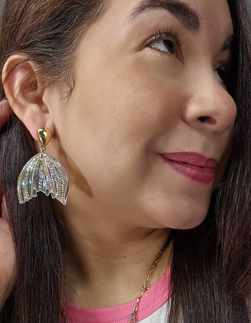 Aretes Mermaid Tail | Brillo Oceánico – Golden Lily