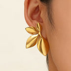Golden Lily – Aretes Golden Leaves