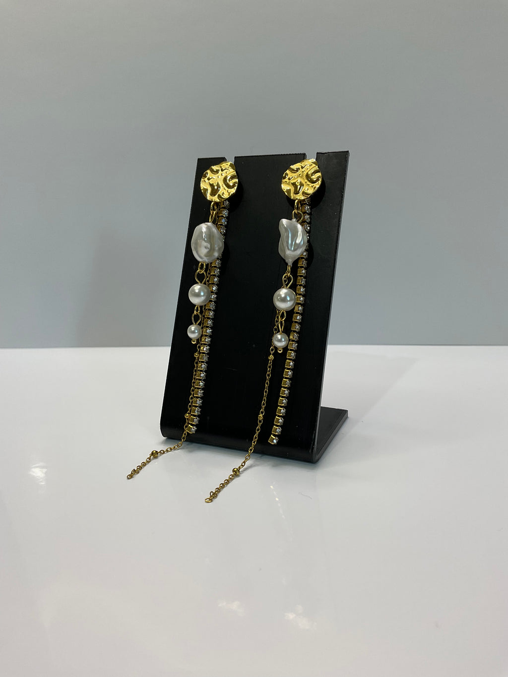 Pearl Luxe Drop Earrings