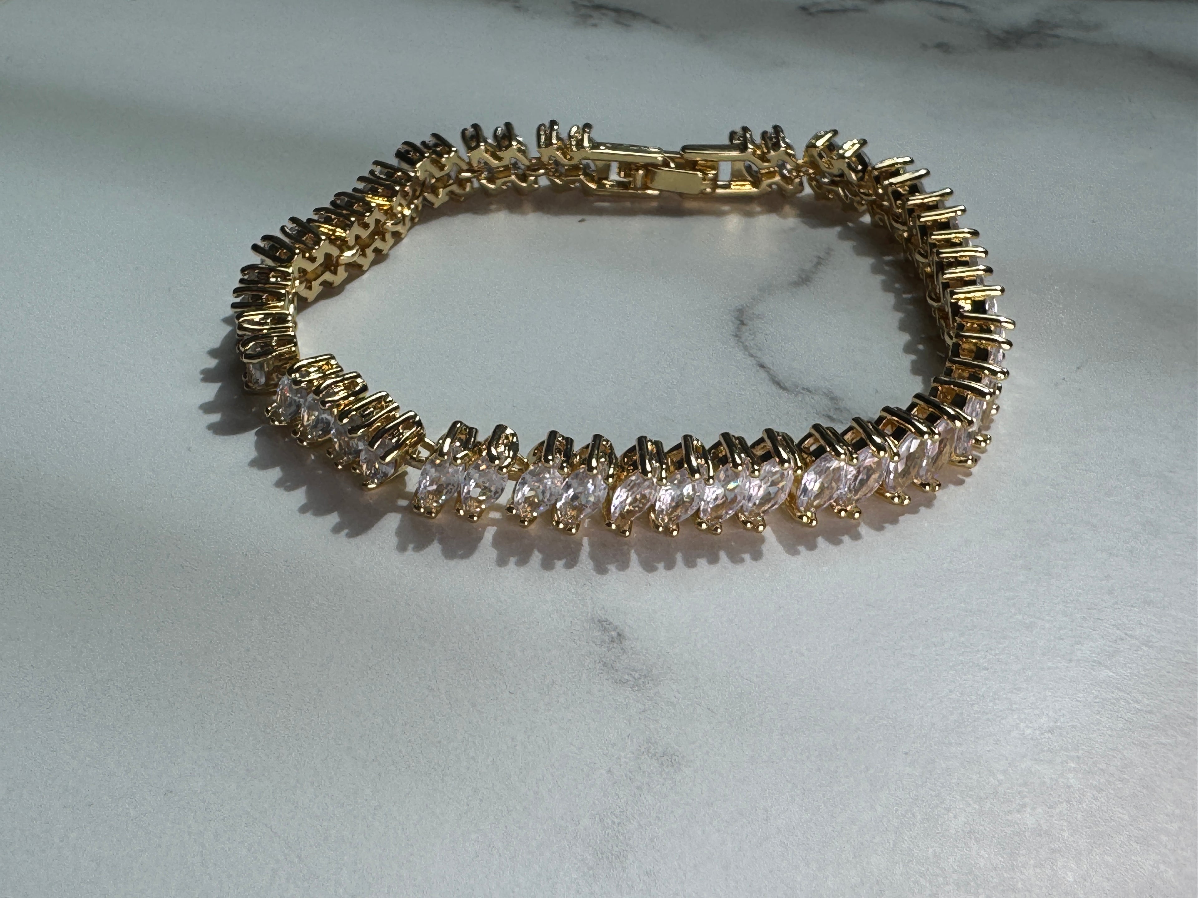 Golden Lily – Pulsera Crystal Royale