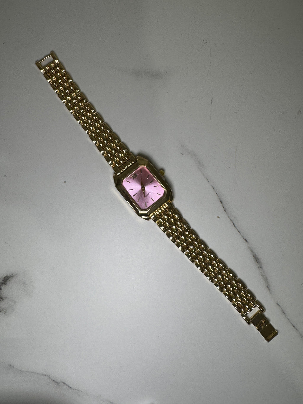 Golden Lily – Reloj Rosé Elegance