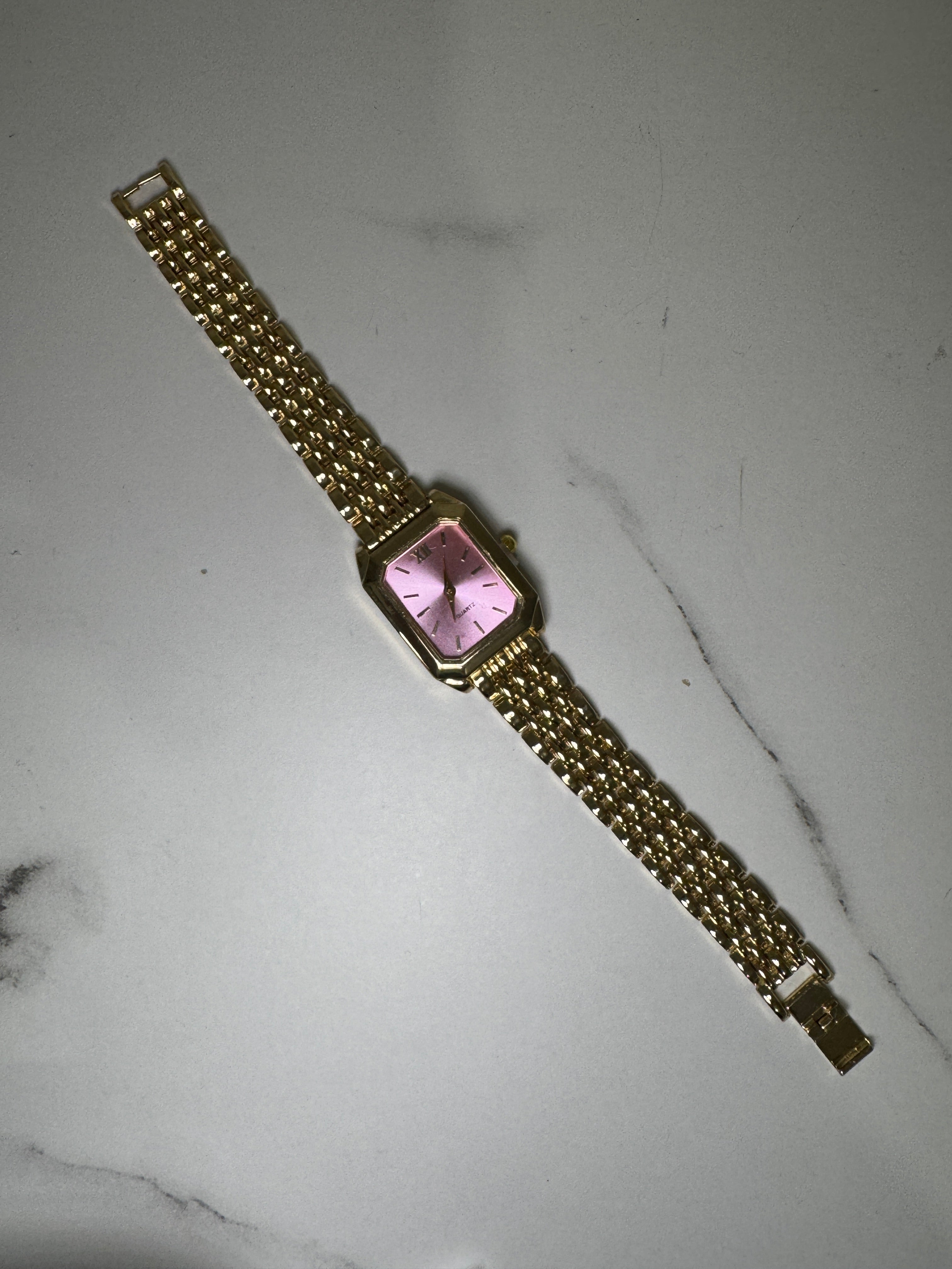 Golden Lily – Reloj Rosé Elegance
