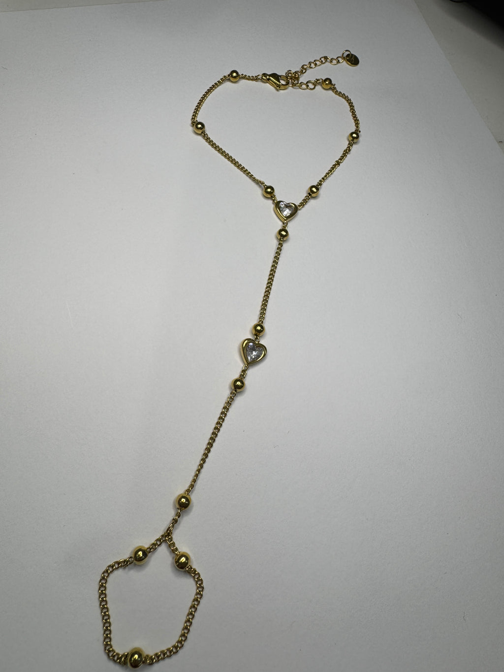 Hand Chain Golden Heart Luxe