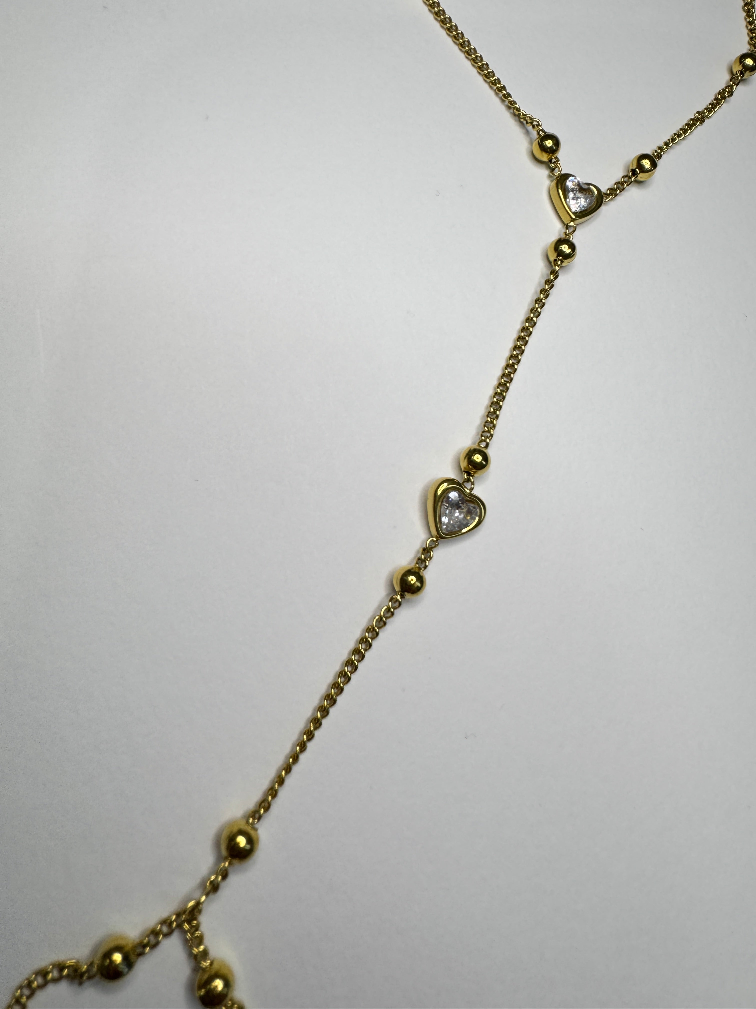 Hand Chain Golden Heart Luxe