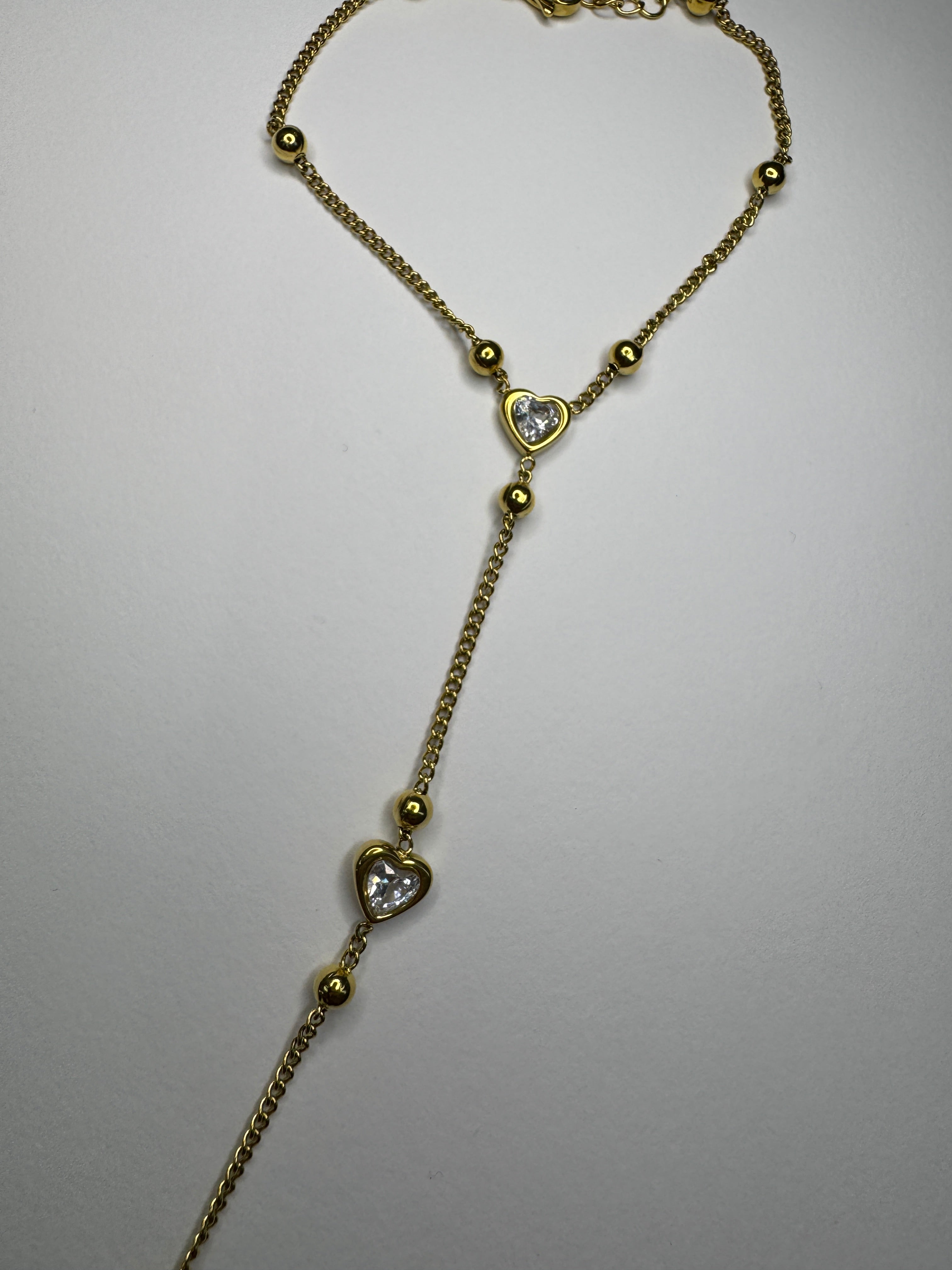 Hand Chain Golden Heart Luxe