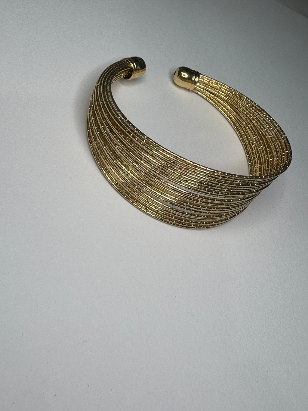 Brazalete Aura Luxe Texturizado