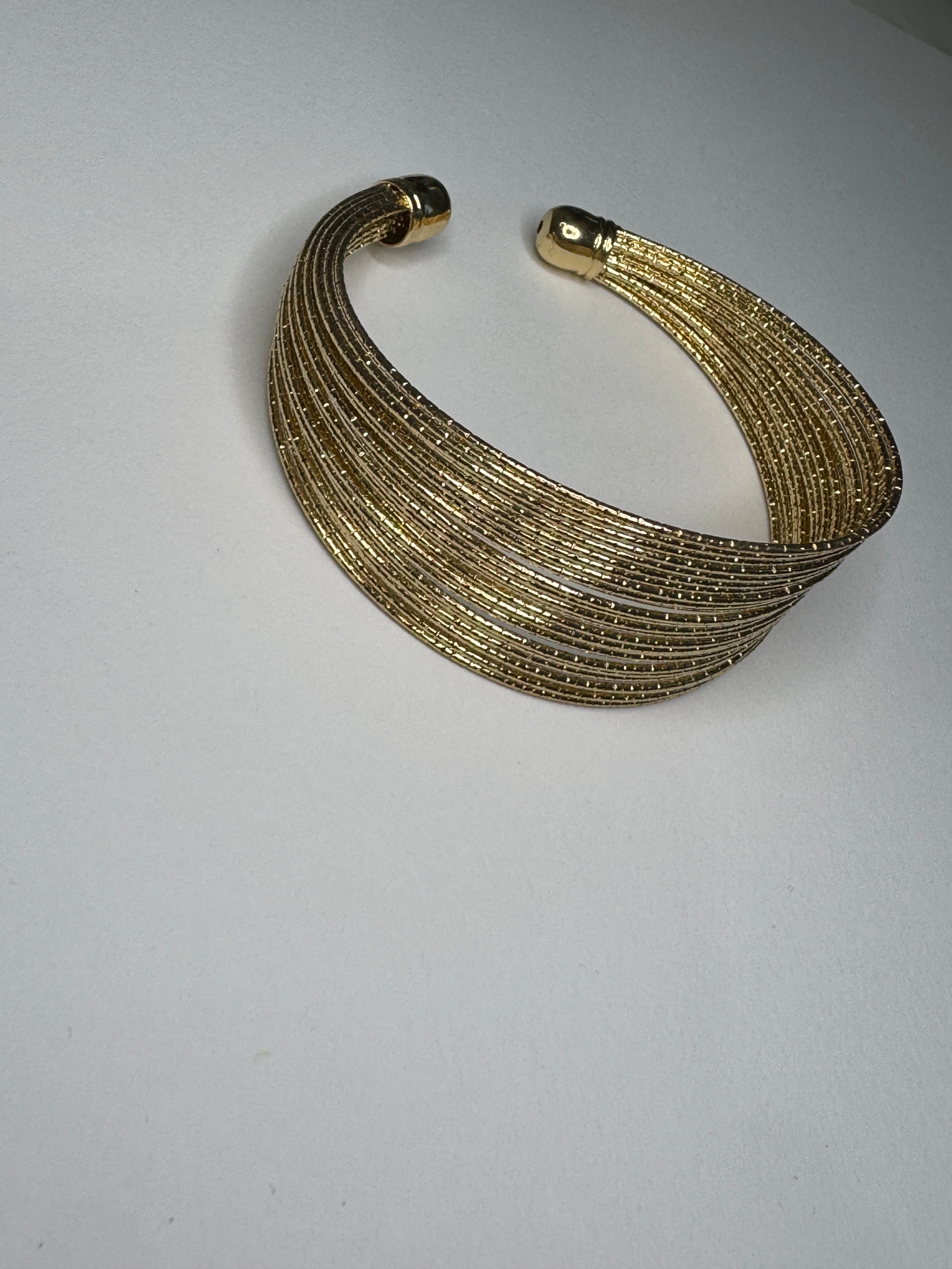 Brazalete Aura Luxe Texturizado