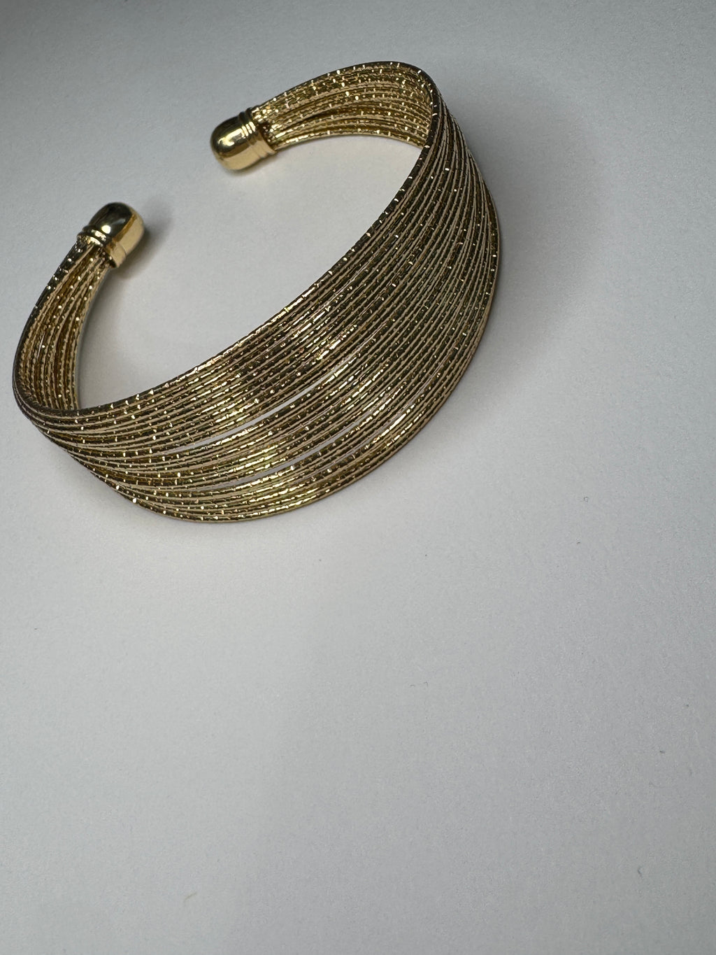 Brazalete Aura Luxe Texturizado