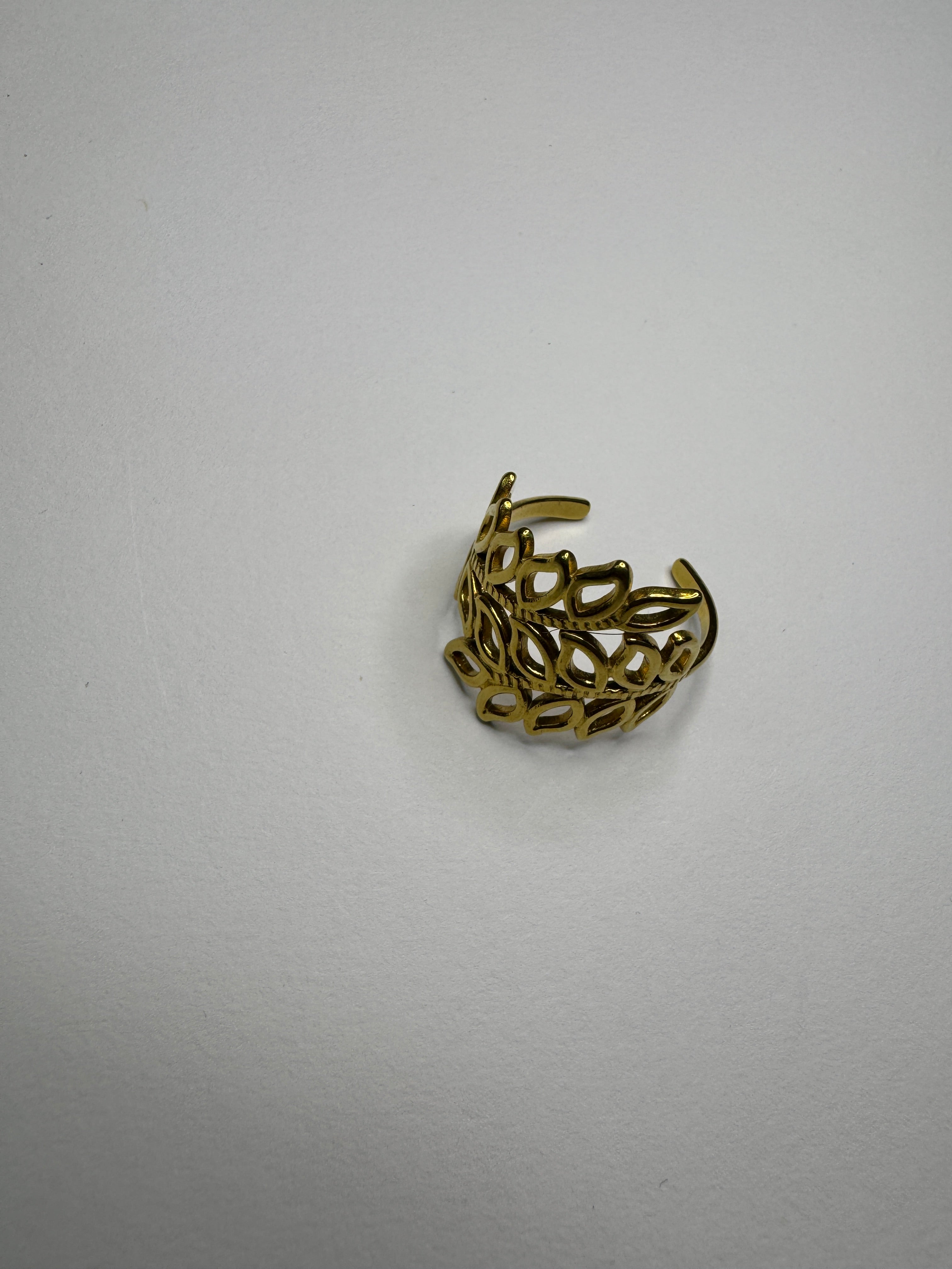 Anillo Hoja Eterna Ajustable