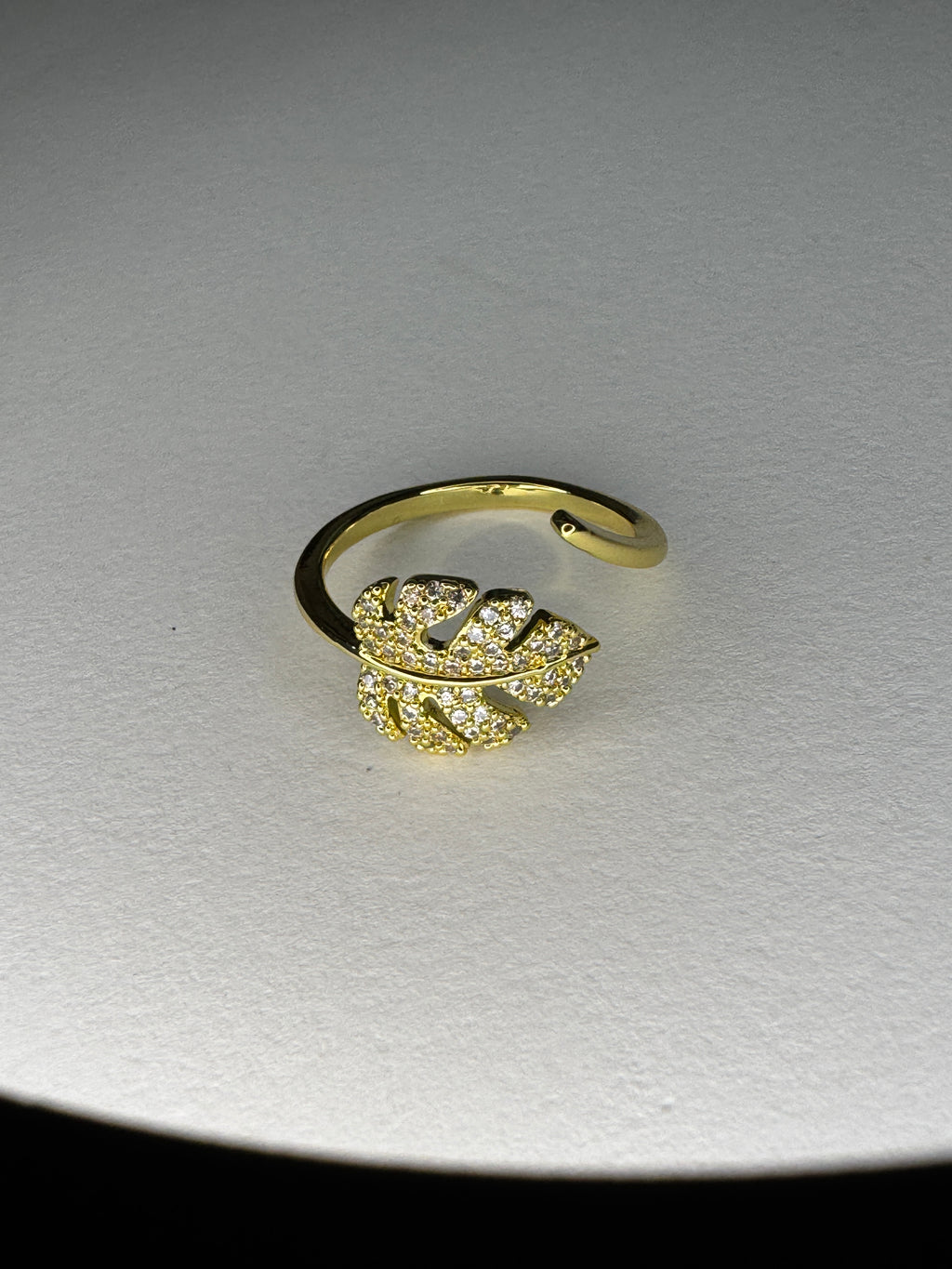 Anillo Leaf Glam Ajustable