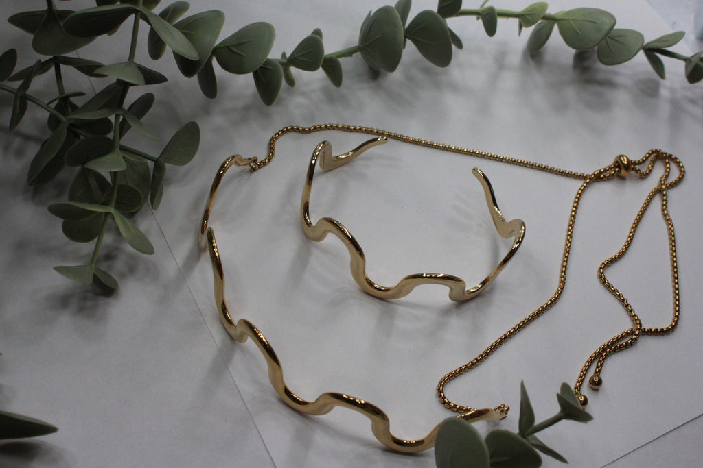 Conjunto Golden Wave (Collar & Pulsera) | Elegancia Orgánica en Oro 18K – Golden Lily